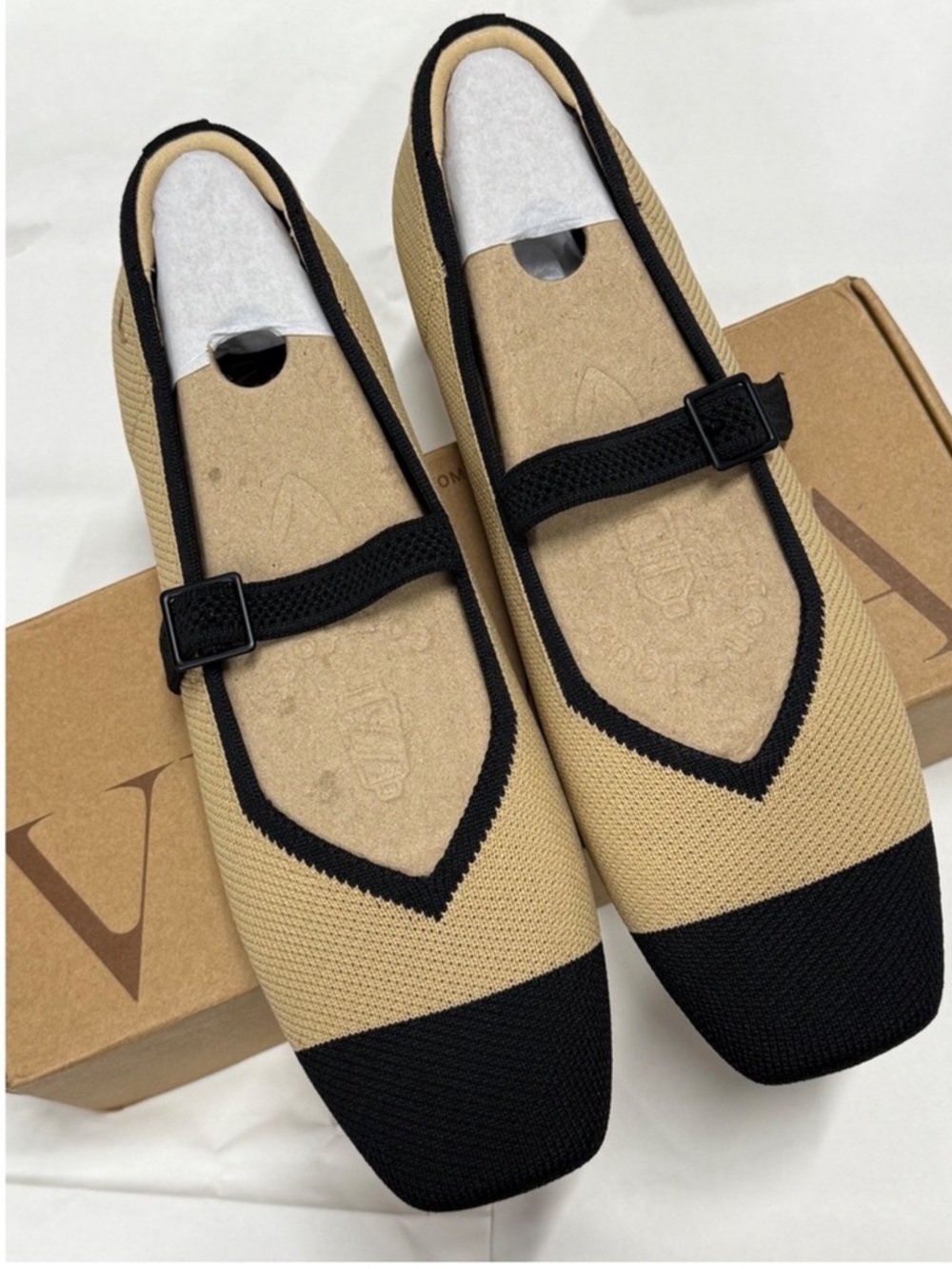 VIVAIA Flats Ballet Shoes Comfortable Slip
On Black Beige Size EU/40.5 US/9,9.5